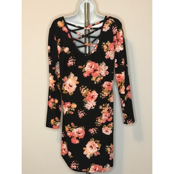 NO BOUNDARIES XL 15-17 FLORAL BLACK DRESS - Picture 2 of 4